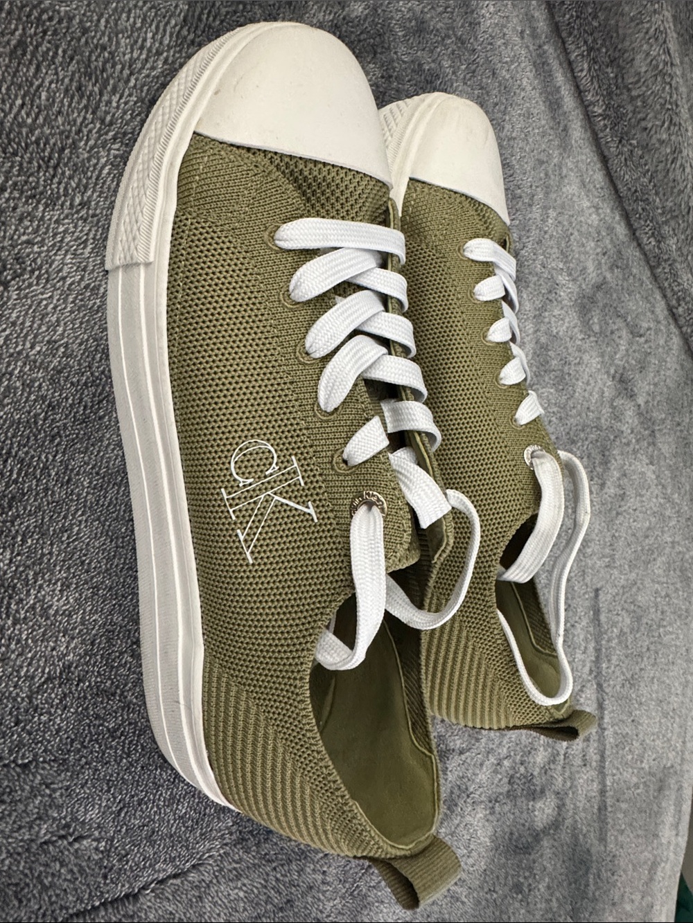 Calvin Klein Olive Green Knit Low-Top Sneakers with White Accents
